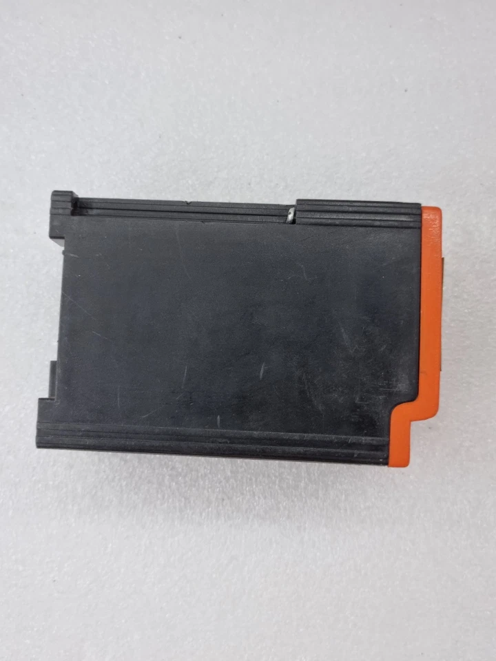 Adept Series 2010 AC Current Transducer 80-300V AC/DC 0-5 A 4-20 mA Output